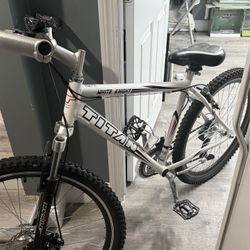 Titan White Knight Bicycle 
