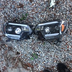 2.5 Gen Tacoma Aftermarket Headlights LEDs