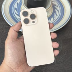 iPhone 16 Pro 128Gb Unlocked