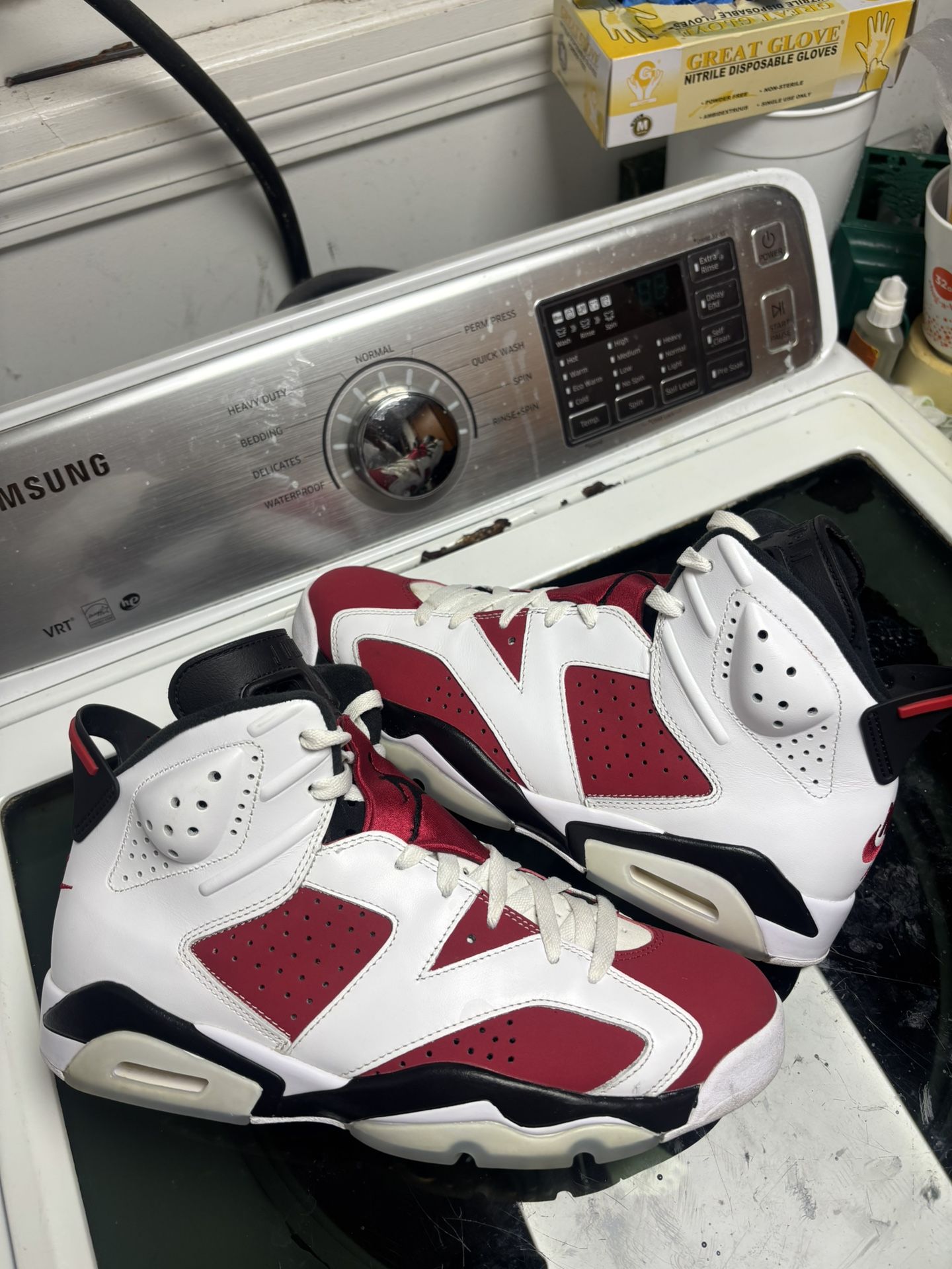 Jordan 6 Carmine