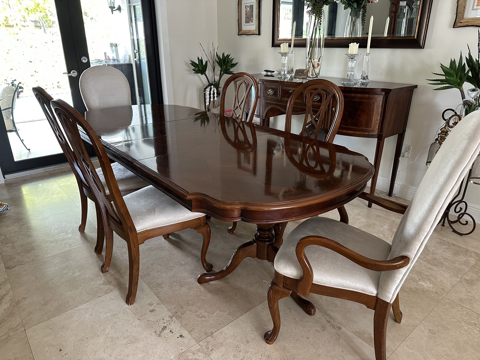 Dining Table Set