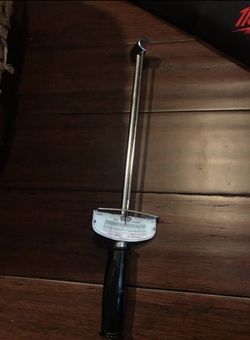 Craftsmen 1 1/2 Torque Wrench
