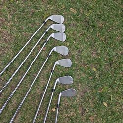 Titleist T300 Stiff Golf Irons