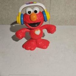Singing And Dancing Elmo