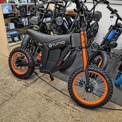 2000w E-moto Tuttio Soleil 01