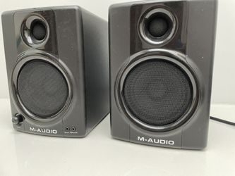 M Audio AV 40 Stereo Speakers