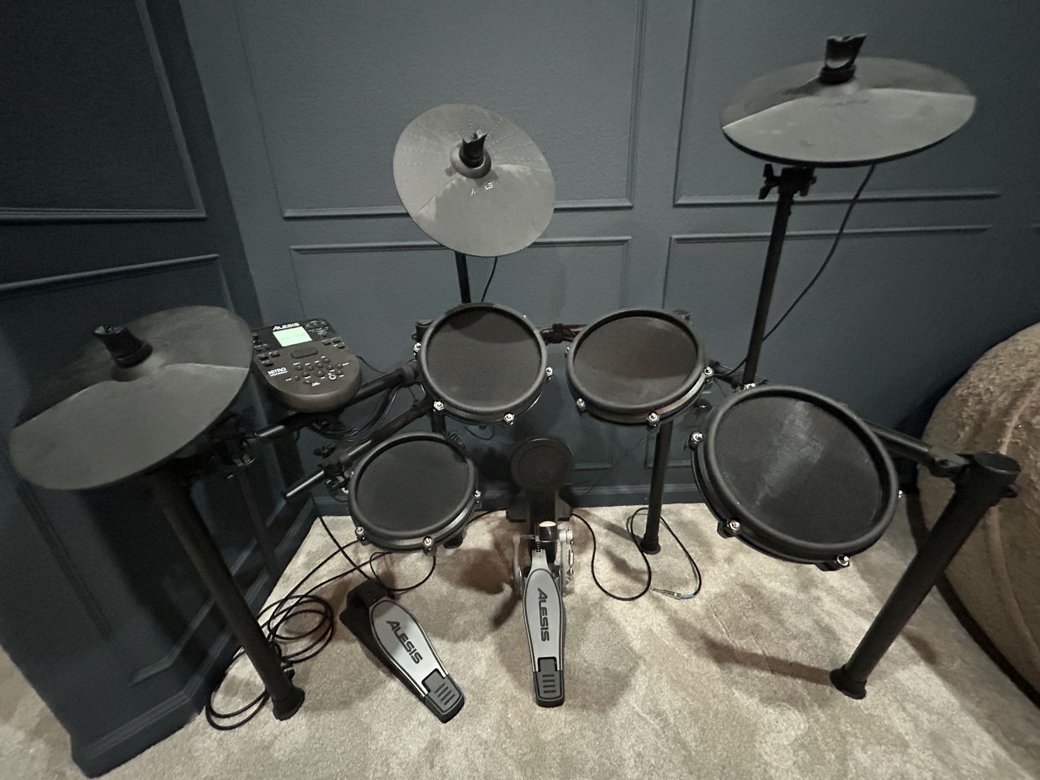 Alesis Nitro Mesh eDrum Set