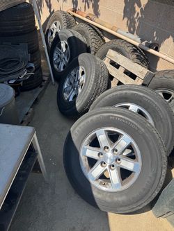 Gmc sierra Stock 17inch wheels and tires 07-13 1500