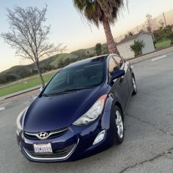 2013 Hyundai Elantra 