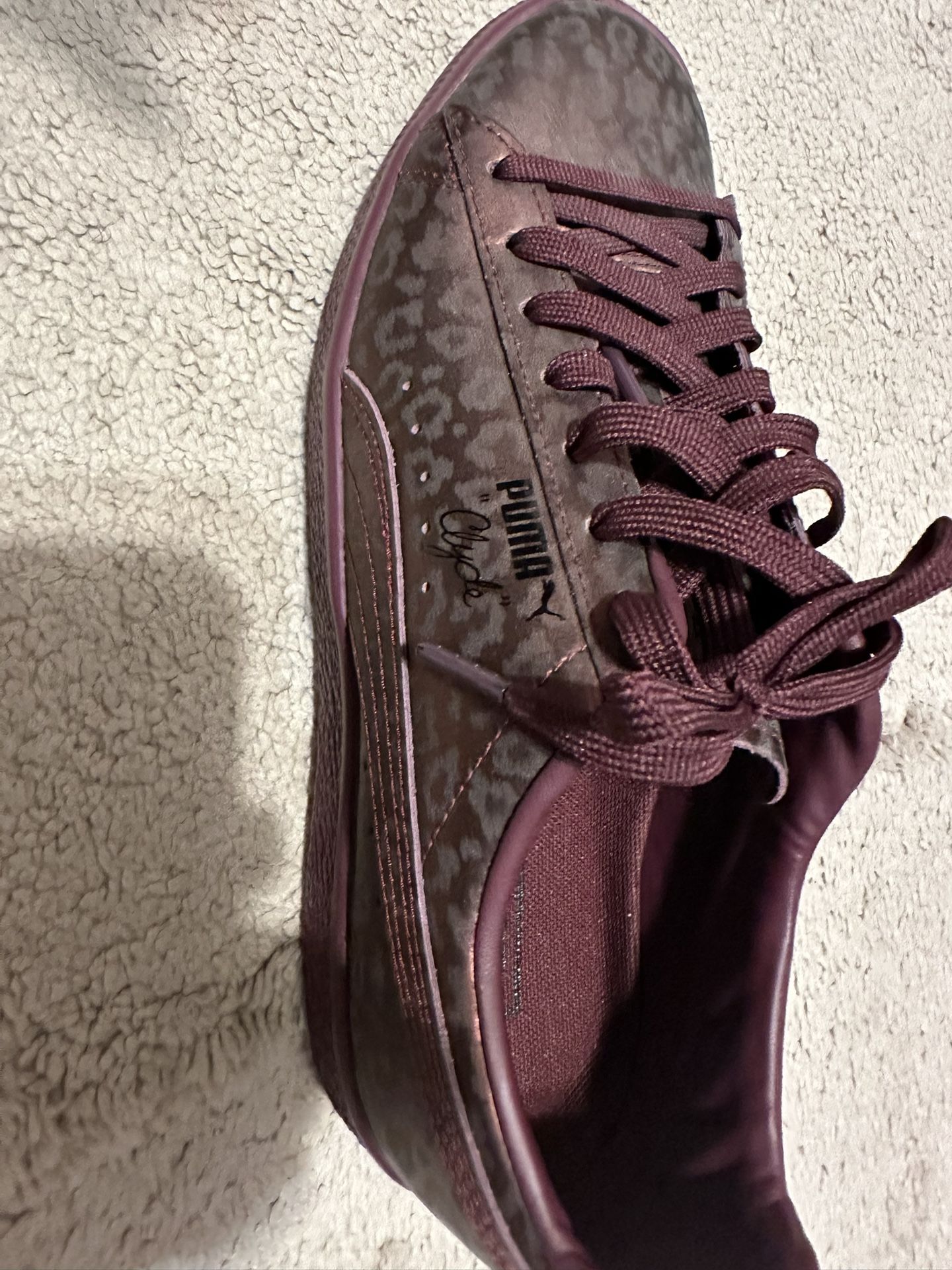 Puma Genuine Leather Size 9.5 Women’s