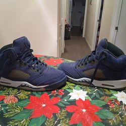 Size 12 real hoopers only