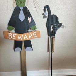 Outdoor Halloween Stakes Decor $5 For Both