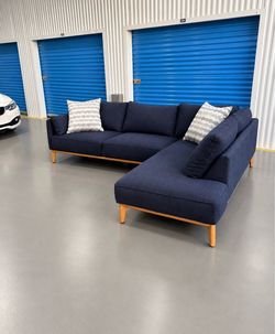 FREE DELIVERY- Jollene Sectional Couch