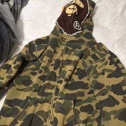 bape hoodie 