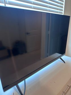 Vizio 32”D-Series Full HD Smart  TV