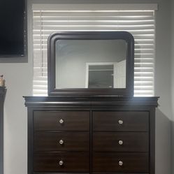 Dark Brown Dresser 