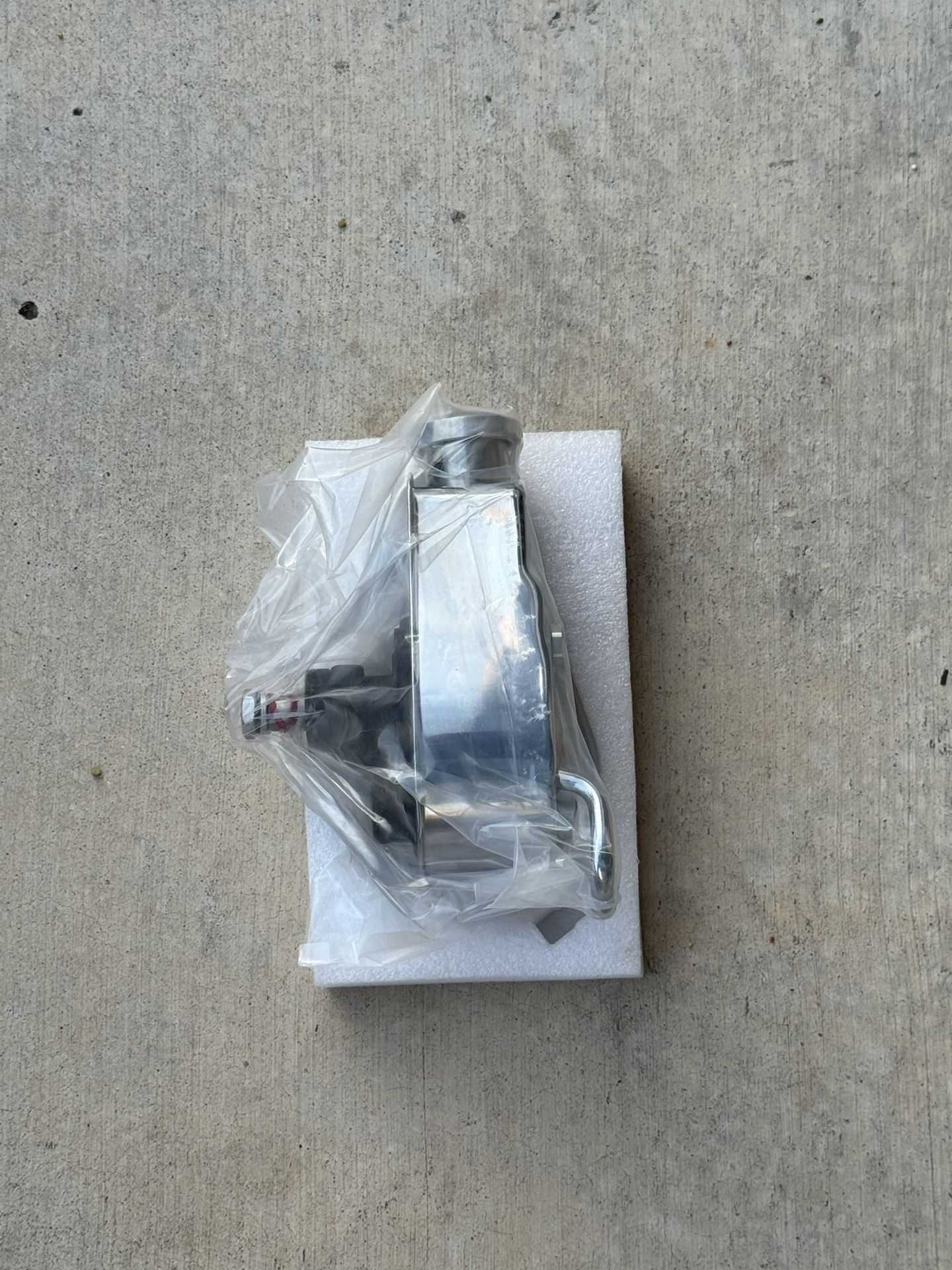 Brand New In Box Saginaw Power Steering Pump 5/8" Keyway Pulley Shaft Chrome
