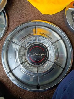 Dodge Challenger Hub Cap