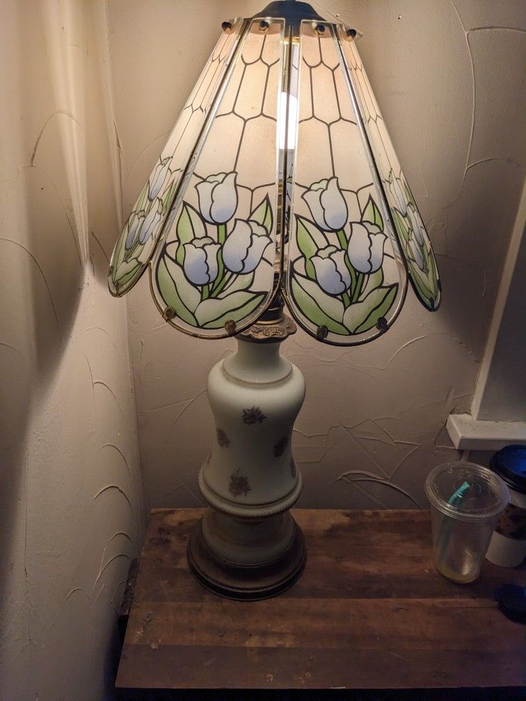 Beautiful Vintage Vibe Light