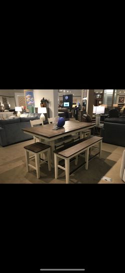 Farmhouse Dining Room Table