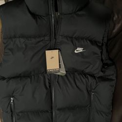Nike Puffer 
