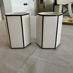 Modern Toothbrush Holders