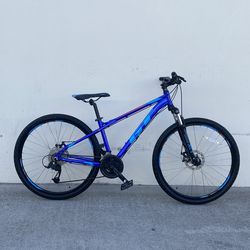 GT MOUNTAIN BIKE