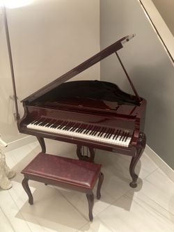 KOHLER & CAMPBELL BABY GRAND PIANO 4’ 11” Made In 1997