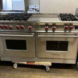 Wolf 60”Wide Gas Range Stove In Stainless Steel With 24”Wide Griddle 