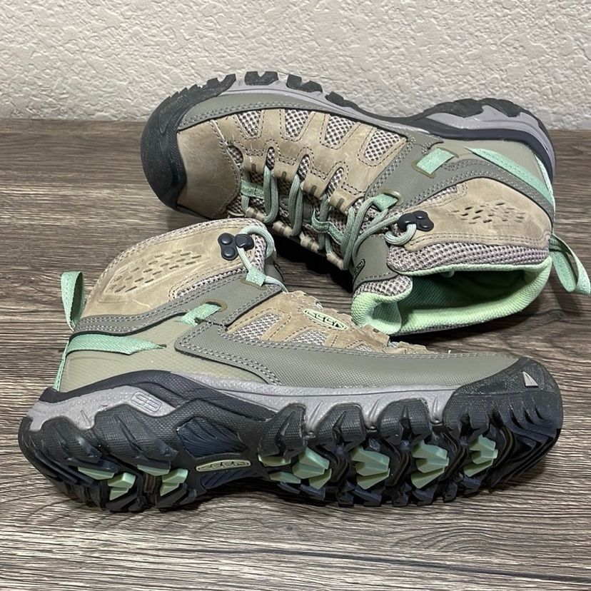 KEEN Targhee Vent Mid Women’s Size 7.5 Fumo/Quiet Green Hiking Boots #1018689