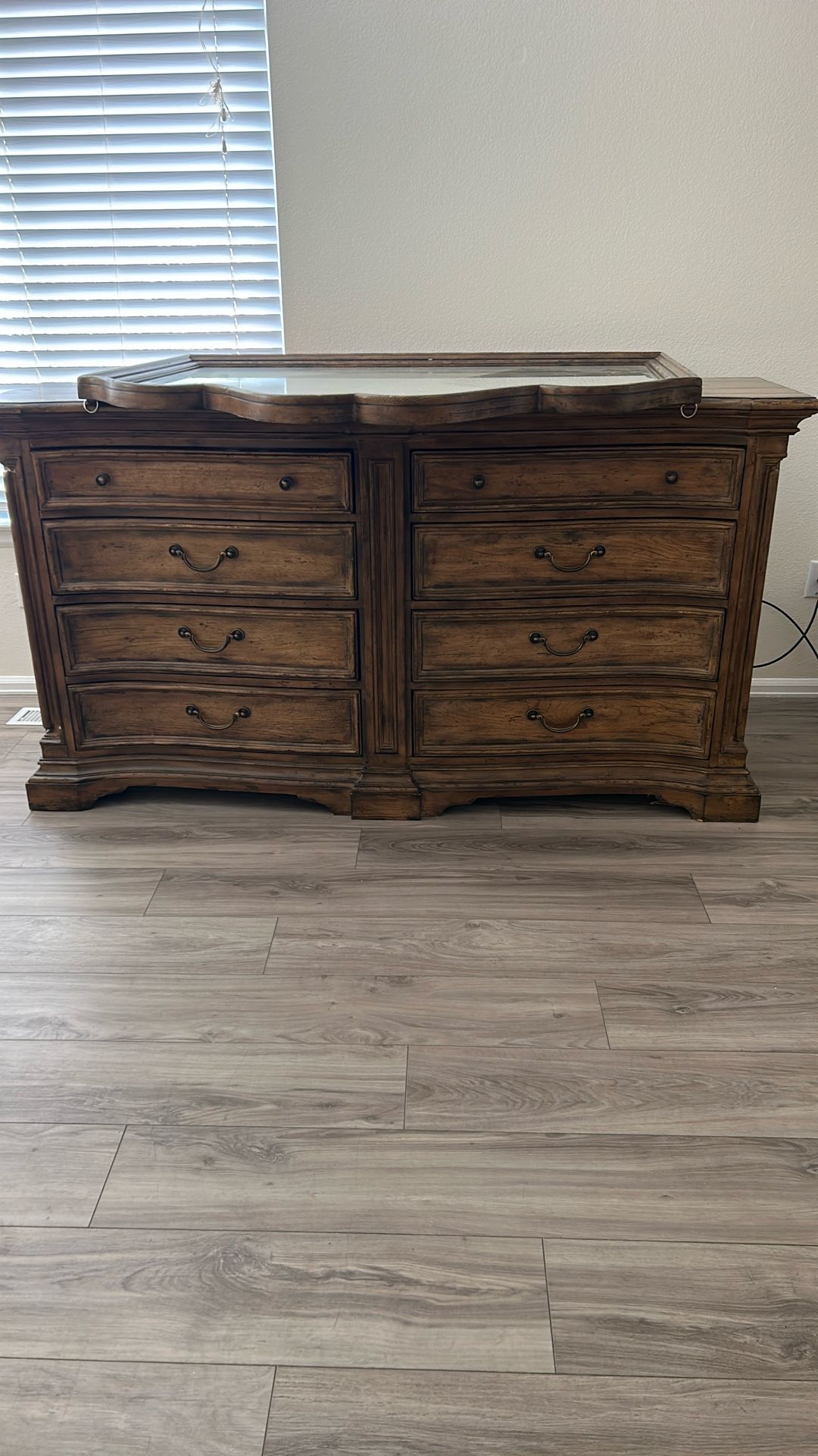 Dressers For Sale 
