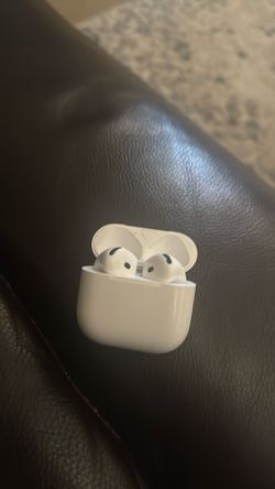 Airpods 4