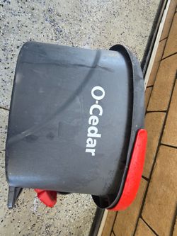Cedar bucket