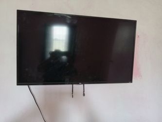 Smart tv with Roku