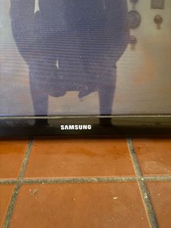 43” Samsung