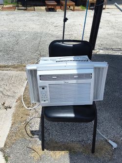 Midea 5000 BTU Window Air Conditioner – Blows Ice Cold