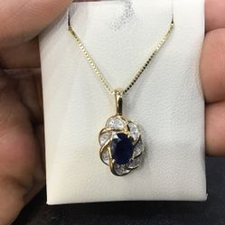 10k Gold With Diamond Pendant With Box Chain On Special 