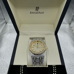 VVS1 Moissanite Audemars Piguet 