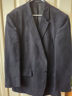 Rarely Used VIA Europa Black 100% Polyester Men's Blazer Size 48 Regular. Must Pick Up In Horizon. Excellent condition.
