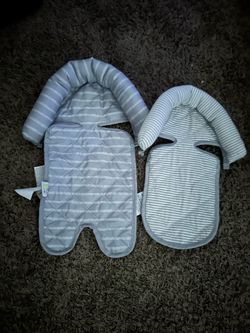 Baby carrier head support