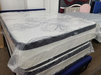 Full size 15 inches double sided mattress with boxspring special