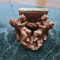 Querubines Wall Decor