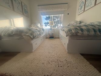 2 Twin Bed Frames