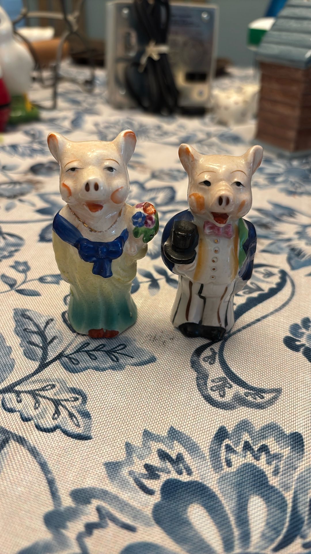 1950 Pig Bride And Groom Salt And Pepper Shakers