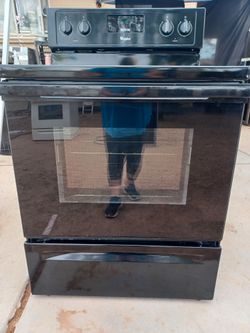 STOVE BLACK WHIRLPOOL ELECTRIC EVERTING WORKING VERY CLEAN