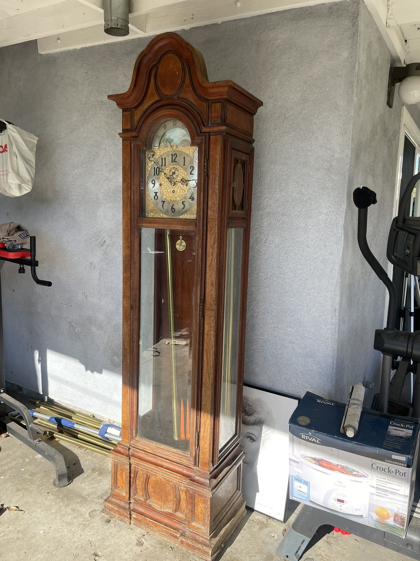 Hercshede 230 Sheffield Grandfather clock for Sale in Shadow Hills, CA ...