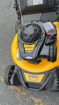 Lawnmower DeWalt