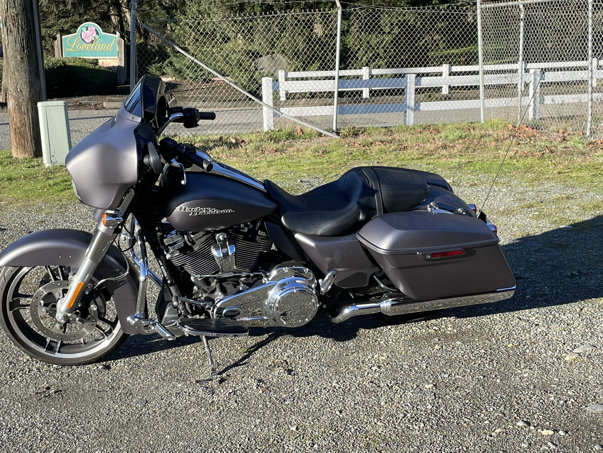 2017 Harley Davidson Street Glide Special