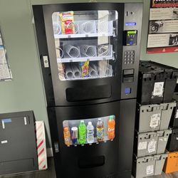 Saega Combo Vending Machine 