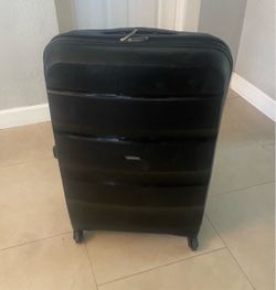 Black Spinner Hard-Sided Checked Luggage